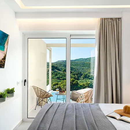 Myzith Luxury Hotel 3*