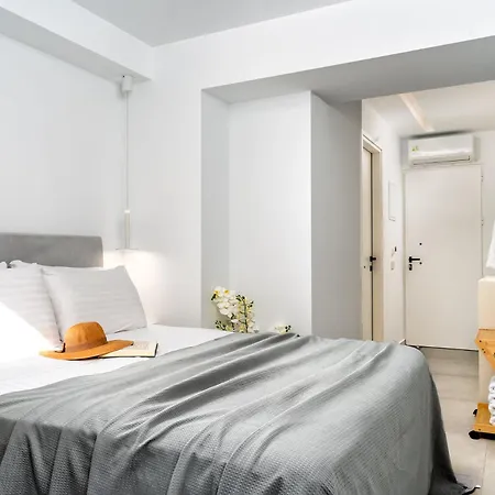Myzith Luxury Hotell 3*