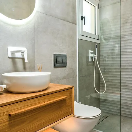 Hotell Myzith Luxury